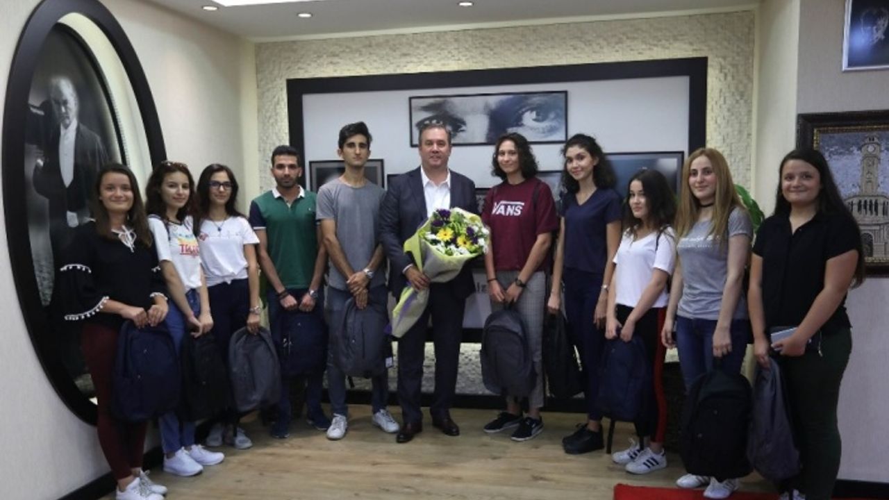 BEM öğrencilerinden Başkan Piriştina’ya teşekkür ziyareti