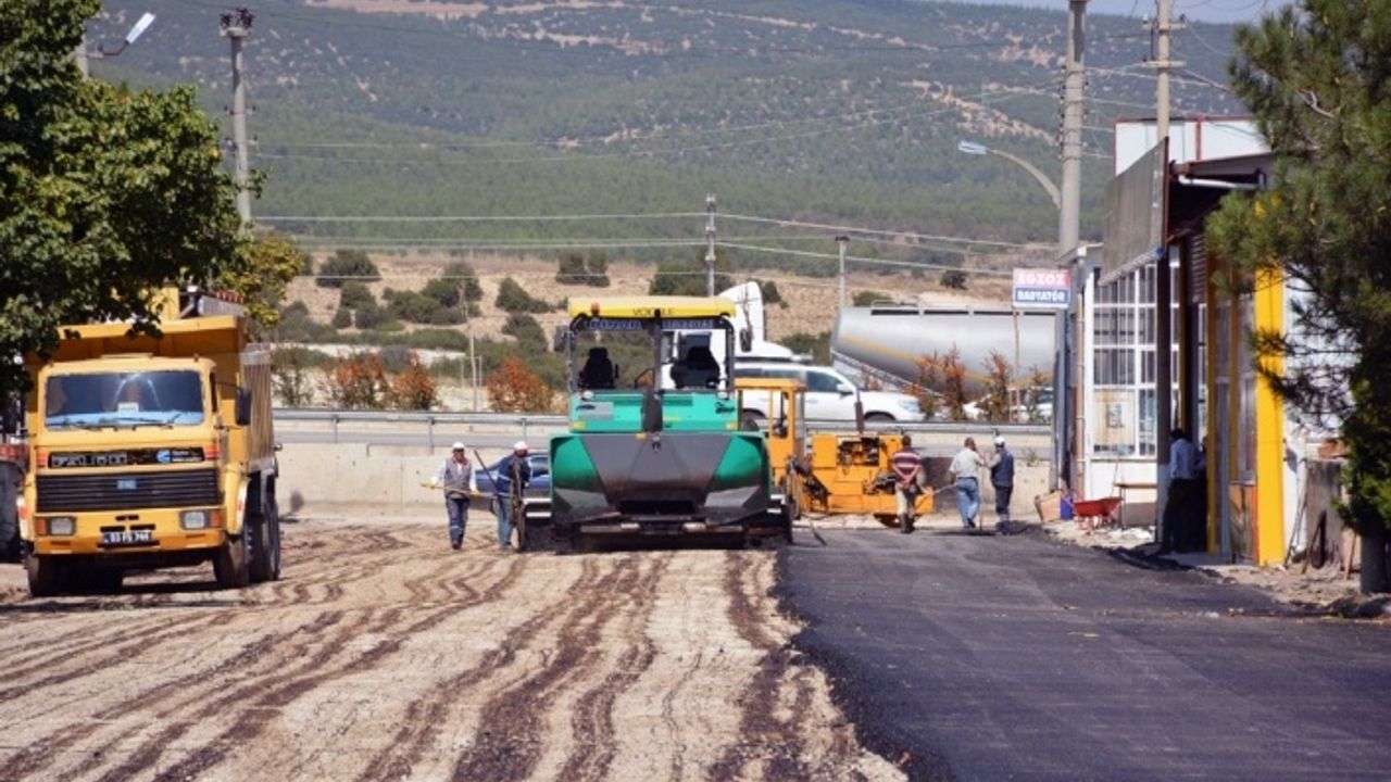 Dinar Yeni Sanayi Sitesi asfalta kavuşuyor
