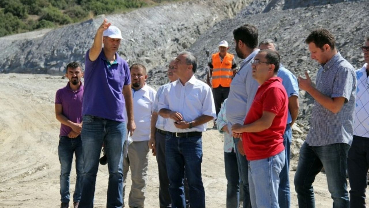 Zeytin diyarı Akhisar’ı sulayacak barajların inşaatları sürüyor