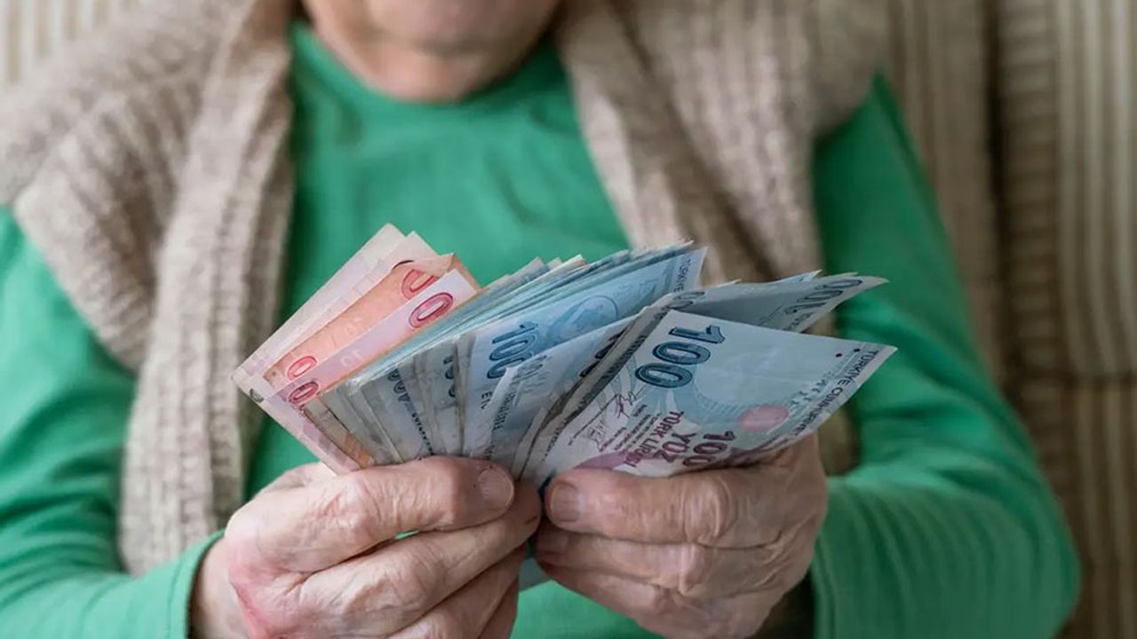 1 milyon emekliye kötü haber! Maaşlarından kesinti yapılacak
