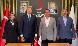 Kızılay İl Başkanı Tire Şubesi’ni ziyaret etti.