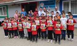 Tire Belediyesi’nden köy okullarına tiyatro desteği