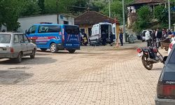 Tire’de silahlı kavga: 1’i ağır 2 yaralı
