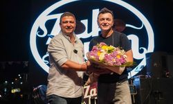 Binlerce Tireli, Zakkum konserinde buluştu