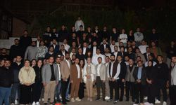AK Parti Tire'de Gençlerle Buluştu