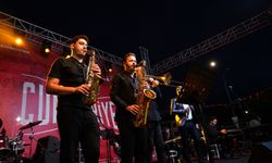 Tire’de Cumhuriyet Coşkusu Gölet Şenlik Alanı’nda Yaşandı