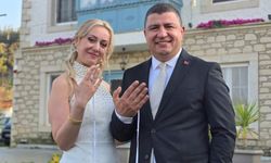 Tire Belediye Başkanı Hayati Okuroğlu Nişanlandı