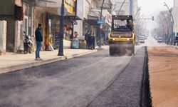 Atatürk Caddesi’nde Asfaltlama Çalışmaları Başladı