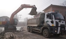 Yeniçiftlik’te beklenen yol yenileme çalışması başladı