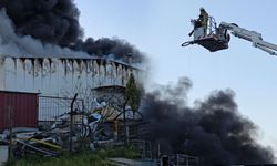 Tire Organize Sanayi Bölgesi’nde geri kazanım tesisi alevlere teslim oldu