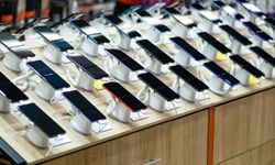 Telefon piyasasında dengeleri değiştirecek karar!