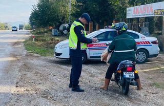 Jandarmadan motosiklet denetimi