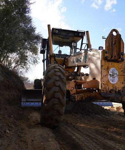Yeğenli’de üretim yolu çalışması başladı