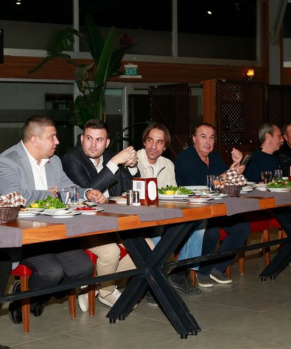 Tire FK camiası, yemekte bir araya geldi