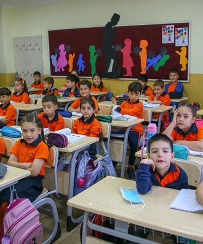 12 bilim insanından ortak bildiri: Eğitimde yol ayrımındayız!