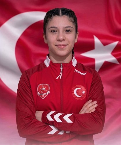 Tire'nin Gururu Ceylin Yıldırım, dünya sahnesine çıkıyor