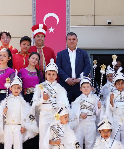 Tire Belediyesi Geleneksel Sünnet Şöleni, coşkuyla gerçekleştirildi
