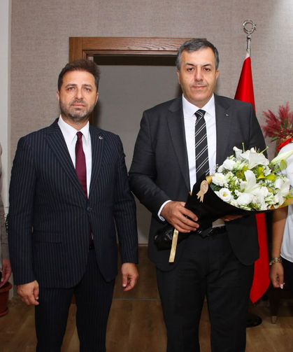 AK Parti’den yeni Kaymakam’a ziyaret