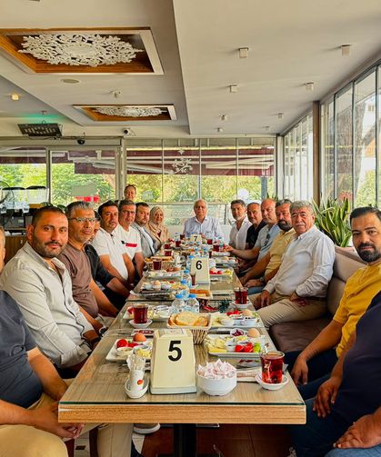 MHP Yönetimi Gazetecilerle buluştu
