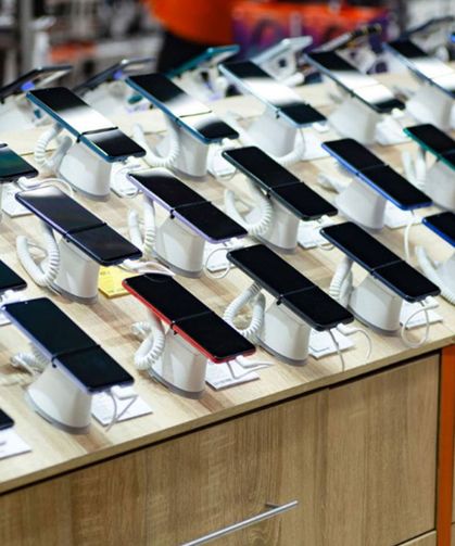 Telefon piyasasında dengeleri değiştirecek karar!