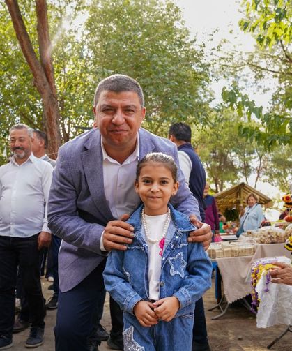 Tire İncir ve Ceviz Festivali coşkuyla başladı