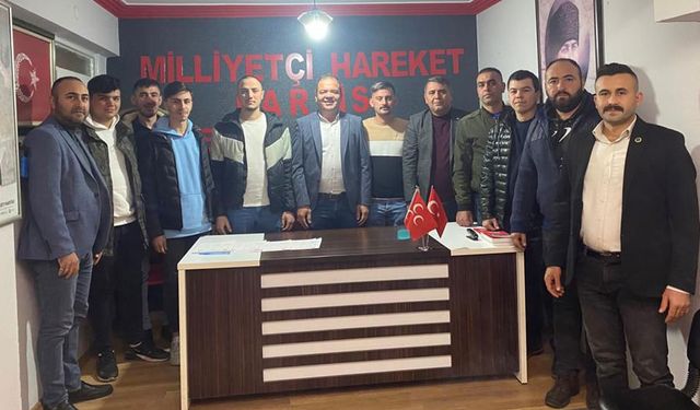 Zafer Partisi’nden ayrılıp MHP’ye geçtiler