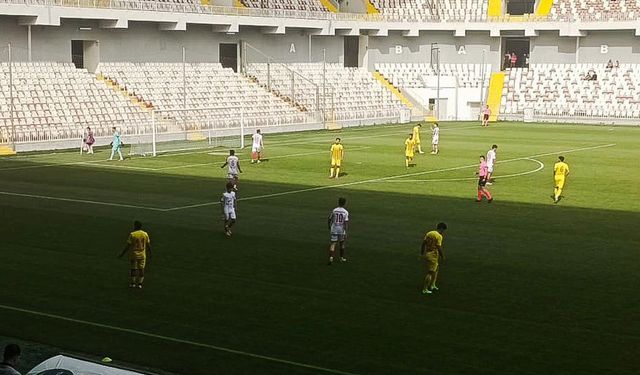 Lider Tire FK, gol oldu yağdı: 5-0