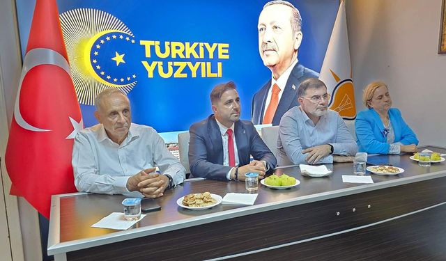 AK Parti İl Teşkilatı Tire’yi ziyaret etti