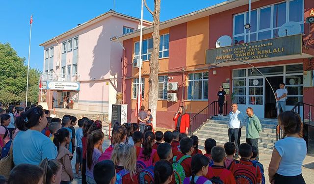 Tire’de 15 bin 443 öğrenci ders başı yaptı