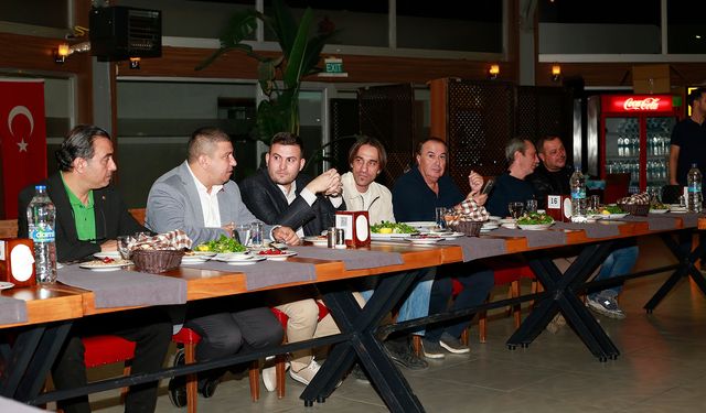 Tire FK camiası, yemekte bir araya geldi