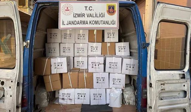İzmir’de 4 bin 130 litre kaçak etil alkol ele geçirildi