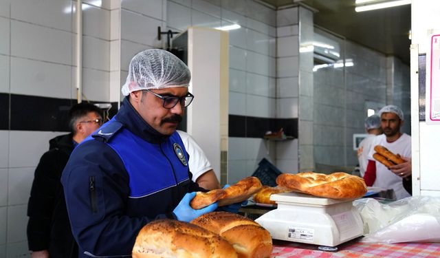 Tire Belediyesi’nden Ramazan Pidesine Sıkı Denetim