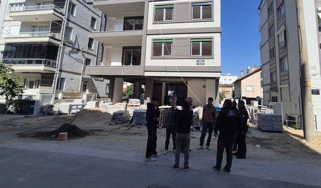 Tire'de feci olay: akıma kapılan işçi ağır yaralandı