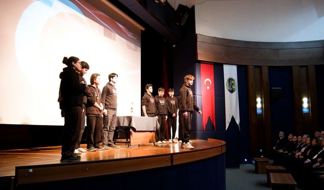 Tire’de İstiklal Marşı’nın Kabulünün 105. Yıl Dönümü Programı Düzenlendi