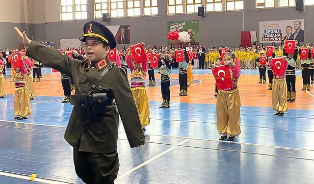 23 Nisan Tire’de coşkuyla kutlandı