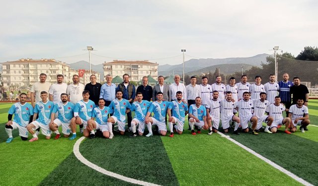 TOSBİ Şirketler Futbol Turnuvası görkemli bir törenle başladı