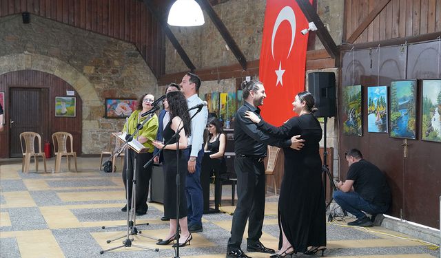 Devlet Opera ve Balesi sanatçıları, Tire’de sahne aldı