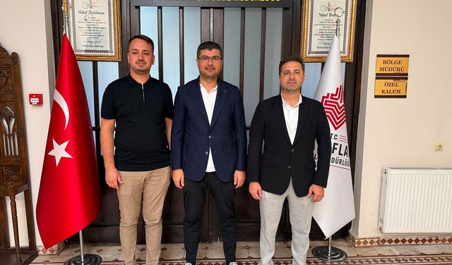 Kadir Uğurlu'dan Vakıflar hamlesi