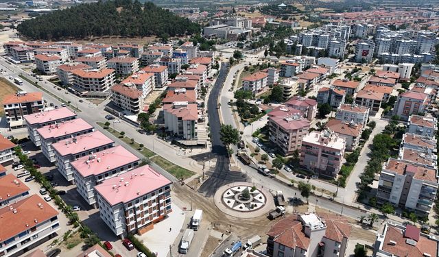 Turgut Özal ve Selimiye’de asfalt çalışmaları başladı