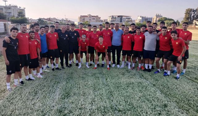 Tahir Karapınar’dan Tire Belediye Spor’a moral ziyareti