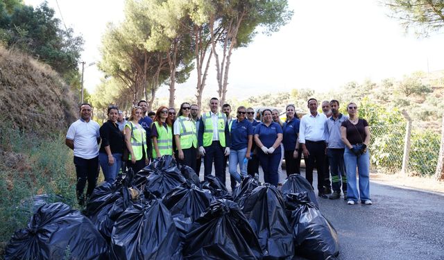 Dünya Temizlik Günü’nde Tire Belediyesi’nden Örnek Çalışma