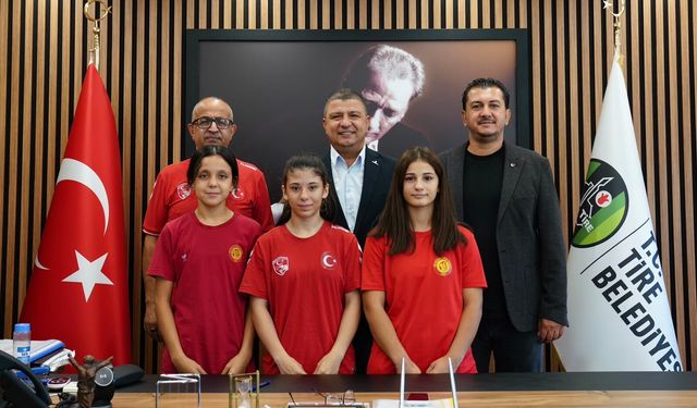 Milli sporculardan Başkan Okuroğlu’na ziyaret