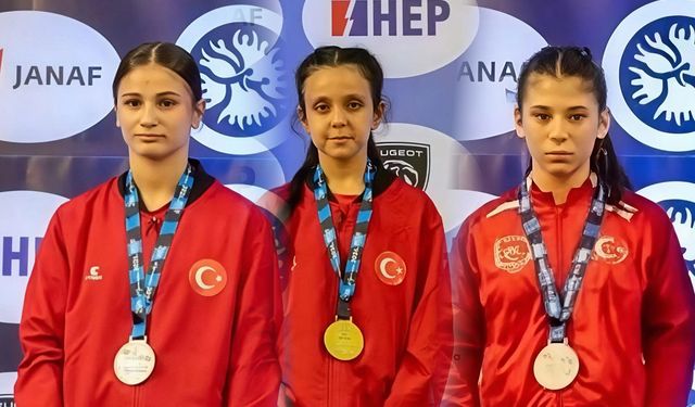 Tireli sporcular, milli takım formasıyla madalyaları topladılar