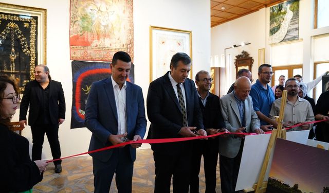 “Bizden Kareler” Fotoğraf Sergisi Tire Kent Müzesi’nde Açıldı