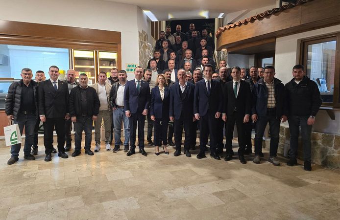 Şekerbank çiftçi müşterilerini iftarda ağırladı