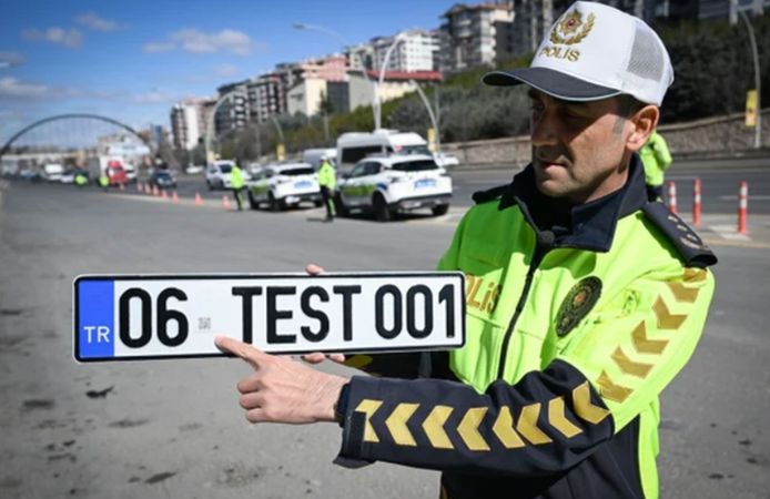 APP plakalara 27 Şubat'tan itibaren kesilen cezalar iptal edildi