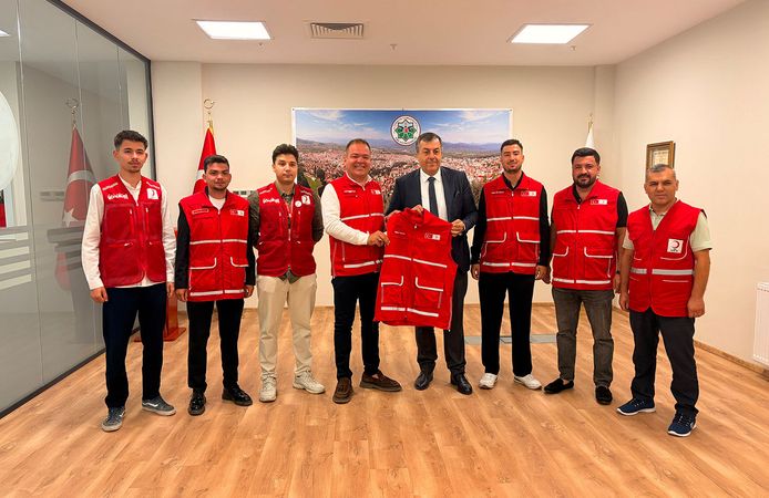 Kızılay’dan yeni Kaymakam’a ziyaret