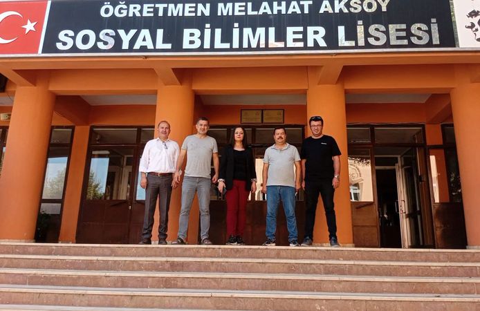 Ona tatil yok!