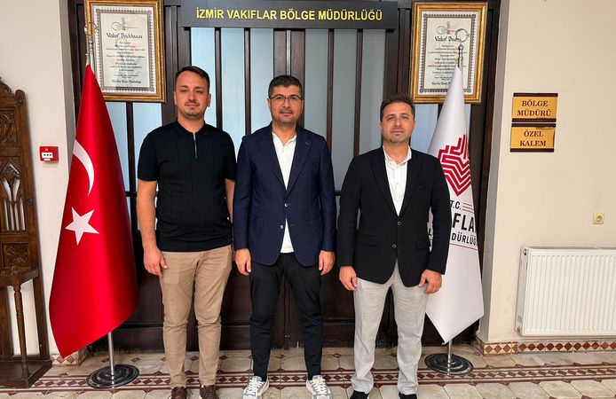 Kadir Uğurlu'dan Vakıflar hamlesi