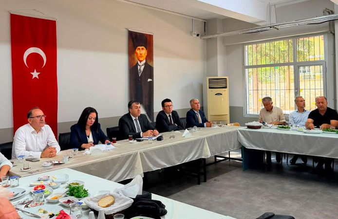 Kaymakam Yakuta, okul müdürleriyle buluştu